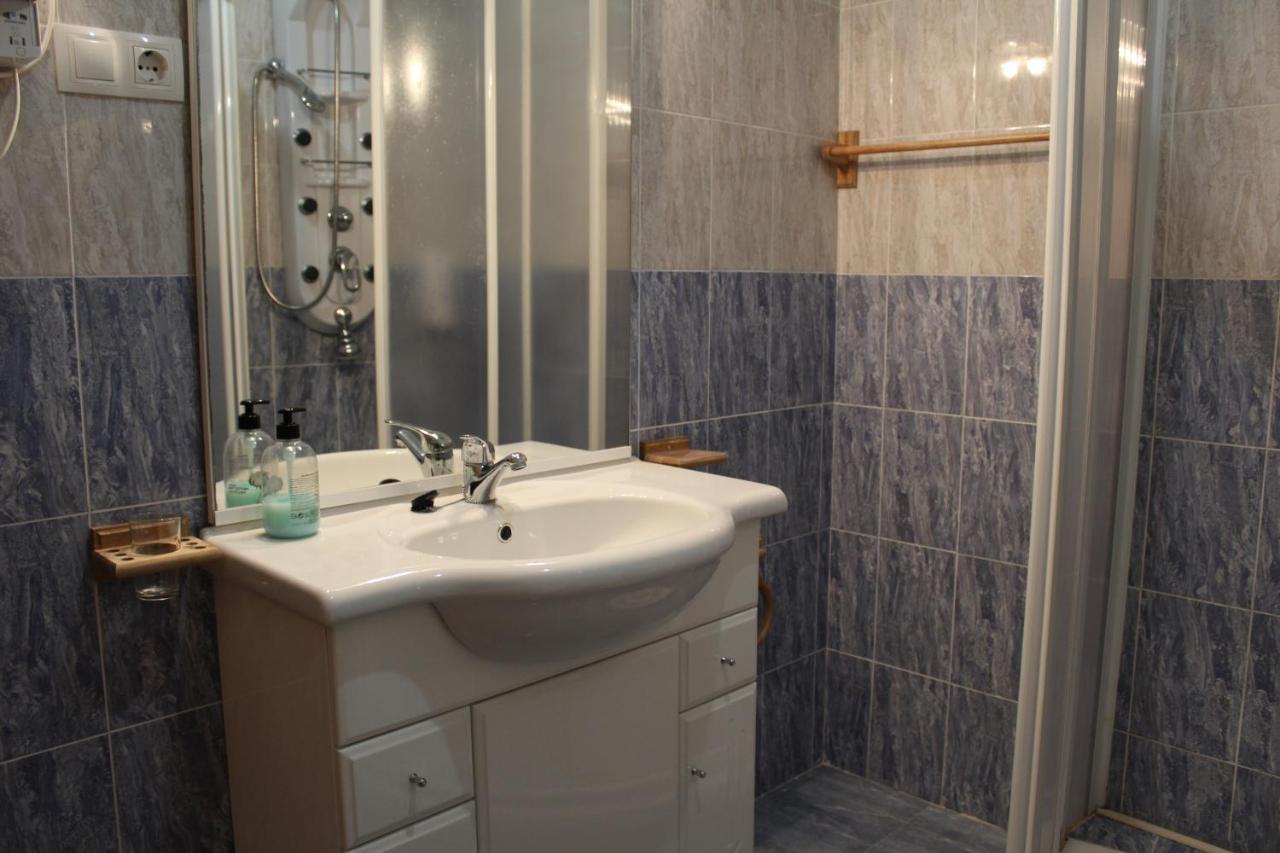 Apartamentos Los Gemelos Foz Luaran gambar